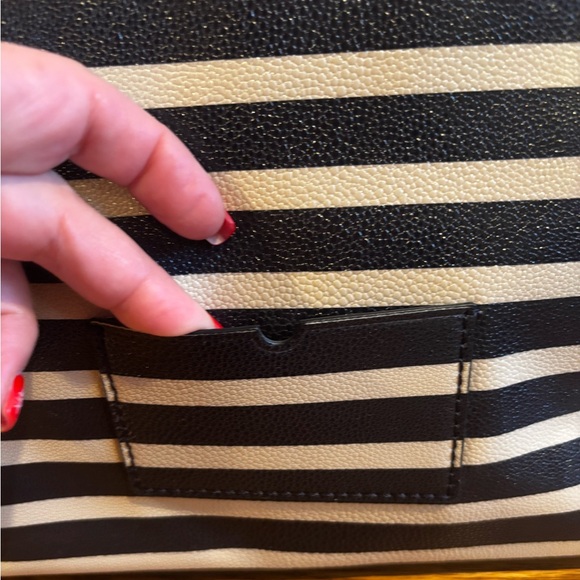 KATE SPADE Large Tote NWT - Picture 5 of 10